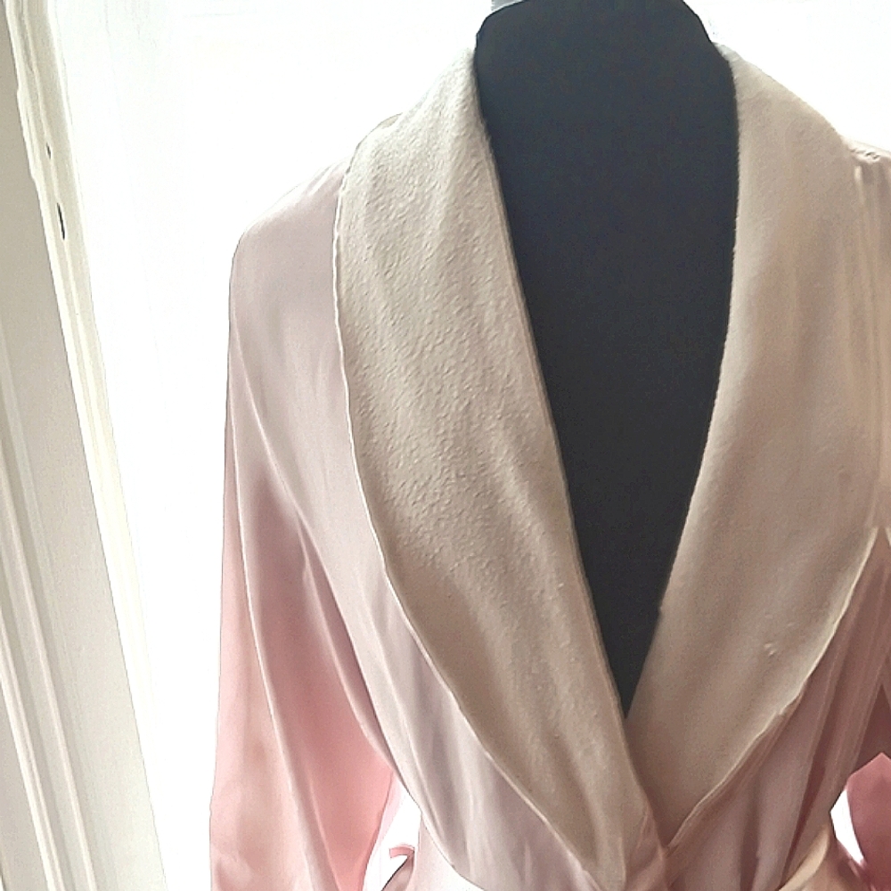 2 - Vintage Gilligan & O'Malley pink satin  Robe Size s